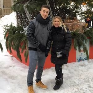 Meet your Posher, Danielle